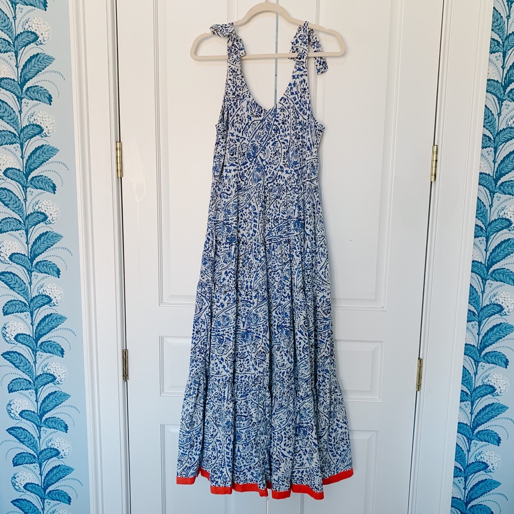 Floral printed maxi dress